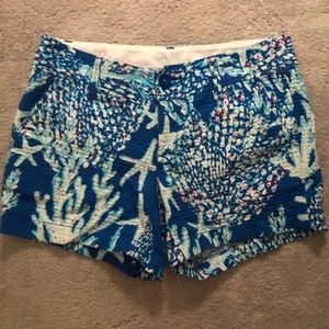 GUC Lilly Pulitzer size 6 Callahan short